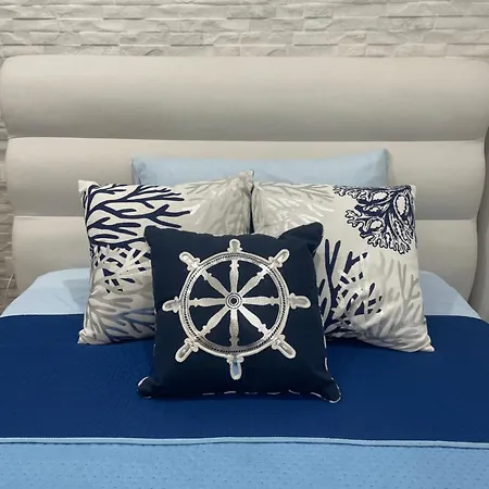 L'arco Di Athena Holiday home