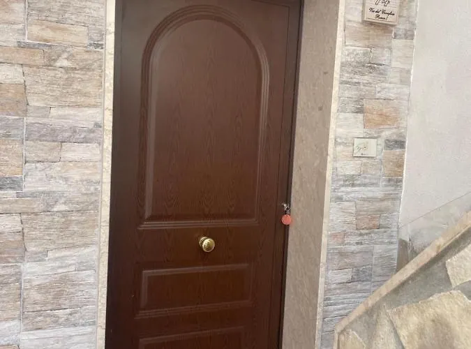 L’arco Di Athena Syracuse